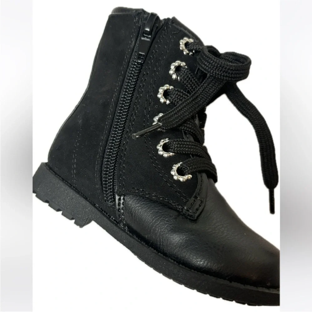 Like New in Box Black Kids Boots Jorya Black Vegan Leather Suede Flowet Rivet